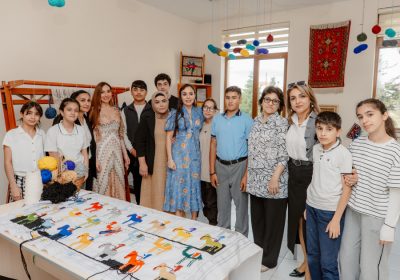 Leyla Əliyeva və Arzu Əliyeva 11 nömrəli inteqrasiya təlimli internat tipli ümumtəhsil məktəbində olublar
