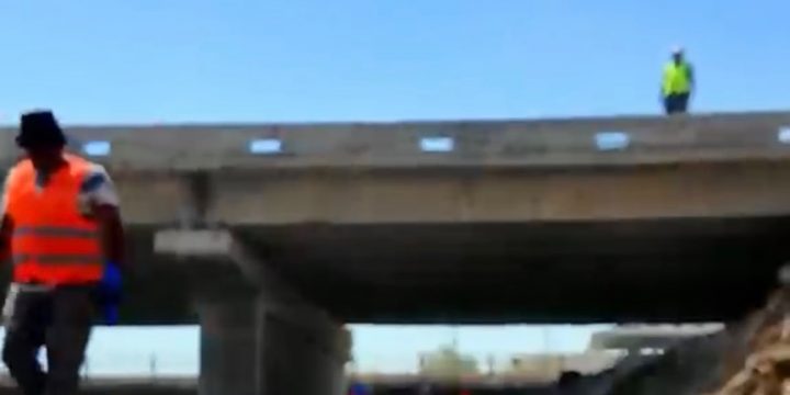 Qobustanda qəzalı körpünün yerində yeni körpünün tikintisinə başlanılıb